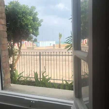 La Bagnante Nyaraló Vasto